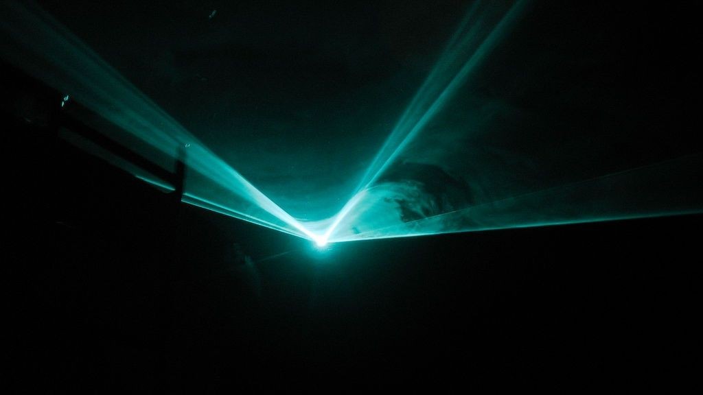 wpid-25800_fotonicalaser.jpg