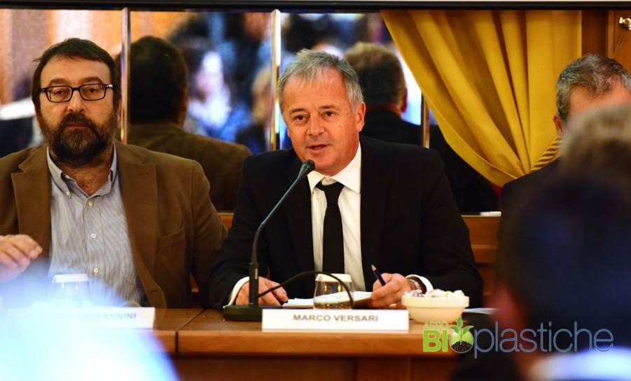 Marco Versari, presidente di Assobioplastiche, durante il convegno di presentazione dell'indagine (C) Assobioplastiche